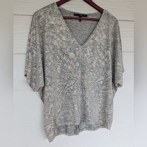 Women's White House Black Market Metallic Paisley Print Dolman Tee Sz Medium